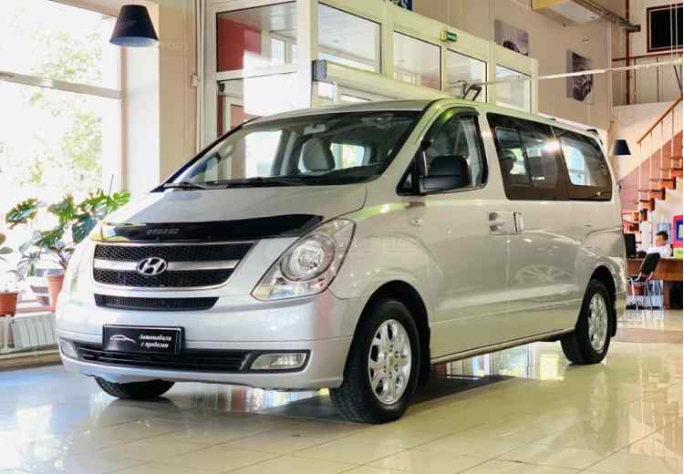 Hyundai Grand Starex I