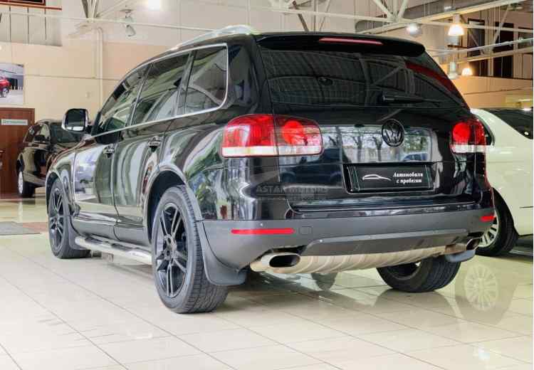 Volkswagen Touareg I Рестайлинг