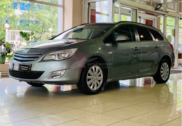 Opel Astra J Рестайлинг