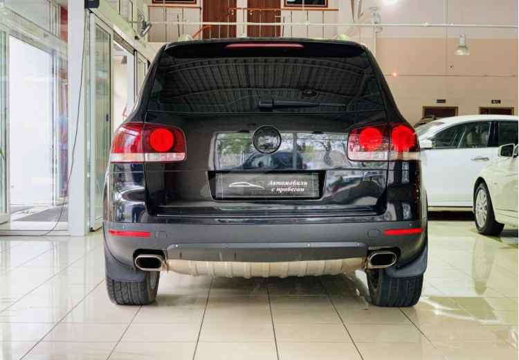 Volkswagen Touareg I Рестайлинг