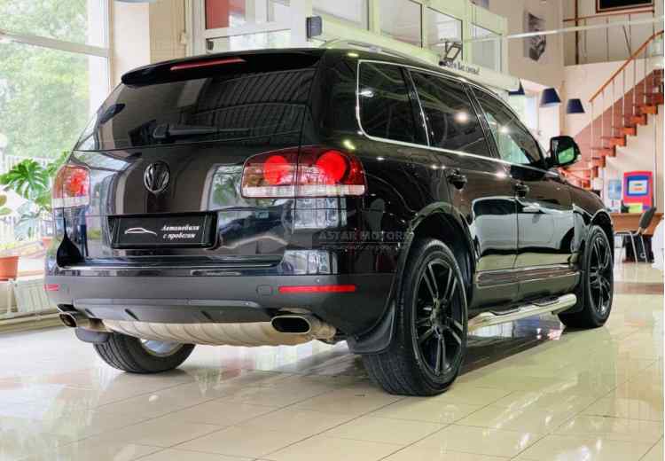 Volkswagen Touareg I Рестайлинг