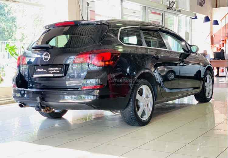 Opel Astra J Рестайлинг