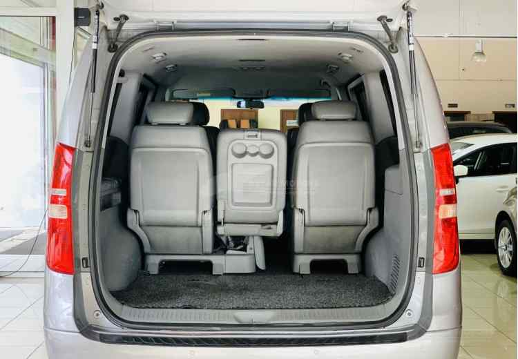 Hyundai Grand Starex I