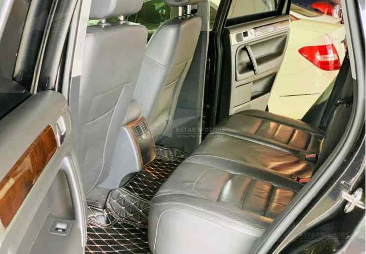 Volkswagen Touareg I Рестайлинг