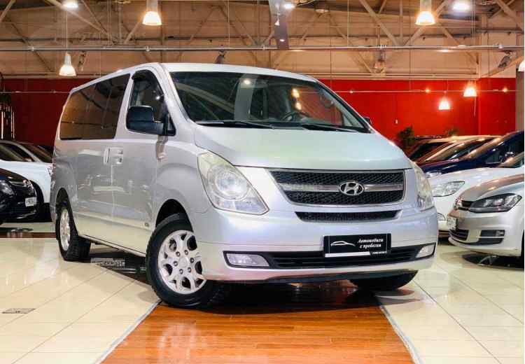 Hyundai Grand Starex I