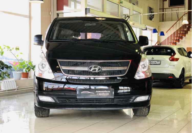 Hyundai Grand Starex I