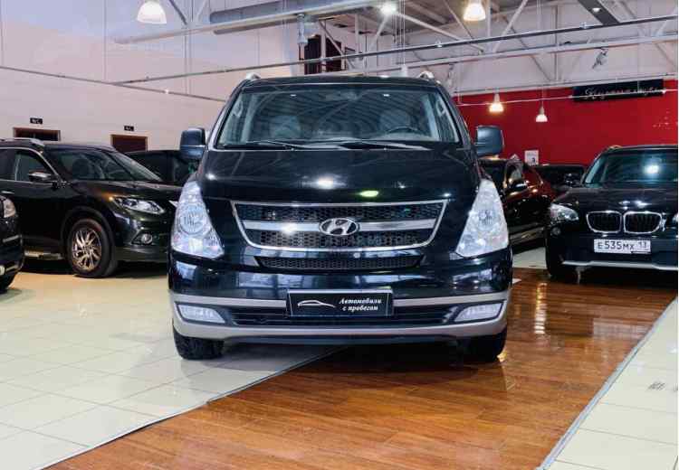 Hyundai Grand Starex I