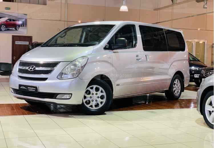 Hyundai Grand Starex I