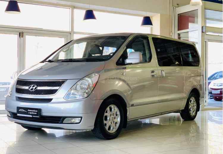 Hyundai Grand Starex I