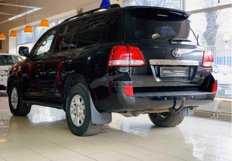 Toyota Land Cruiser 200 Series