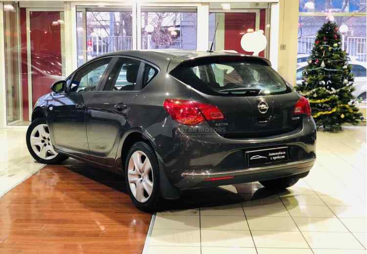 Opel Astra J Рестайлинг