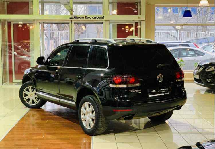 Volkswagen Touareg I Рестайлинг