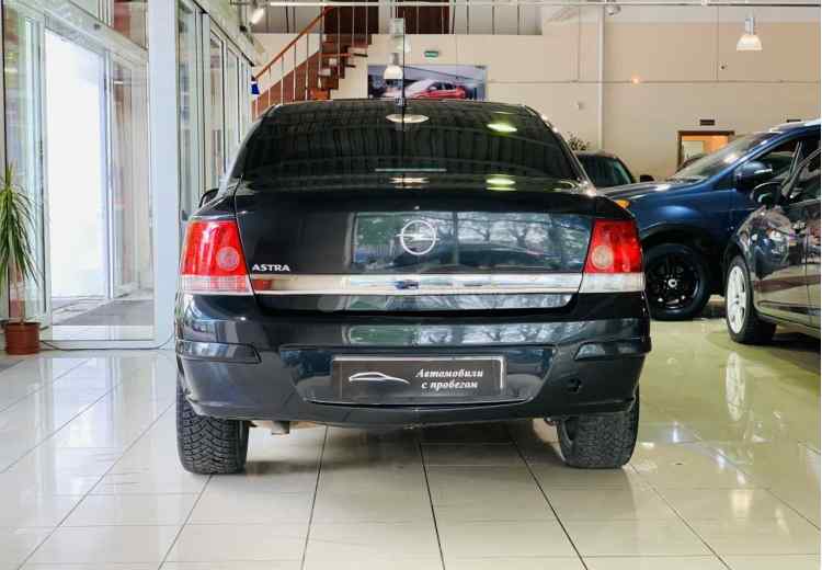 Opel Astra J Рестайлинг