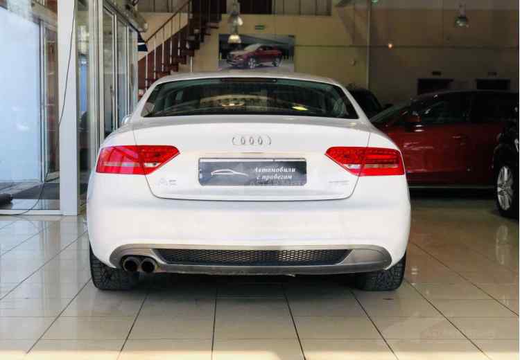Audi A5 I (8T)