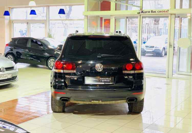 Volkswagen Touareg I Рестайлинг