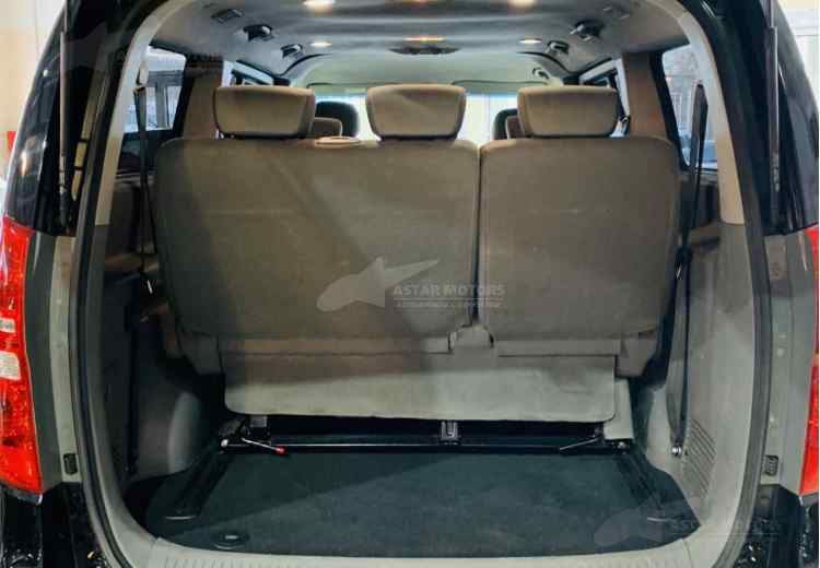 Hyundai Grand Starex I