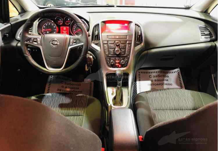 Opel Astra J Рестайлинг