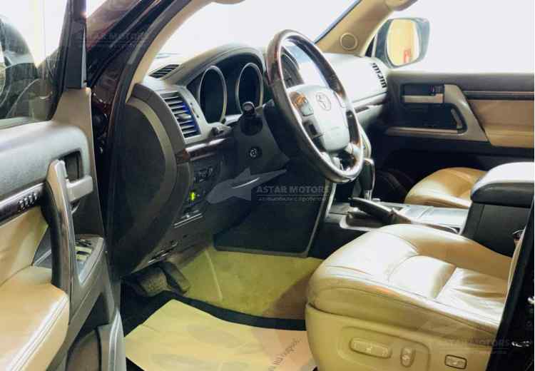 Toyota Land Cruiser 200 Series