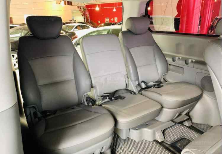 Hyundai Grand Starex I