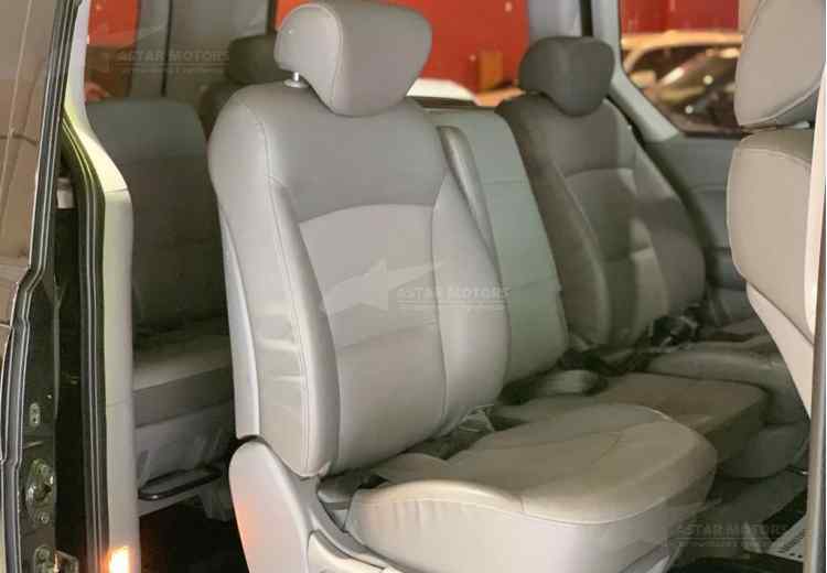 Hyundai Grand Starex I