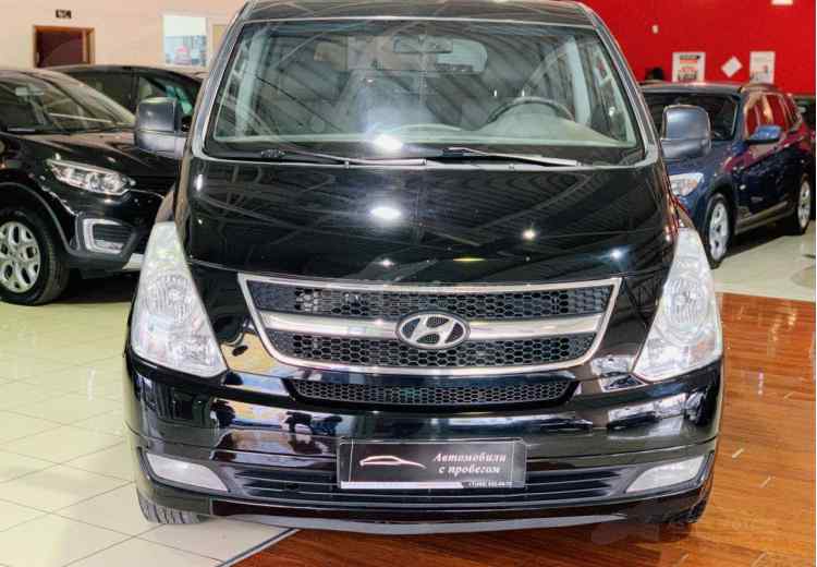 Hyundai Grand Starex I