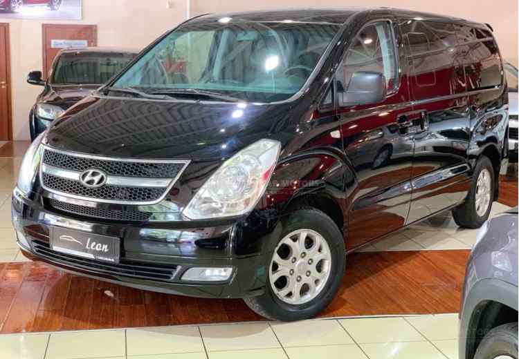 Hyundai Grand Starex I