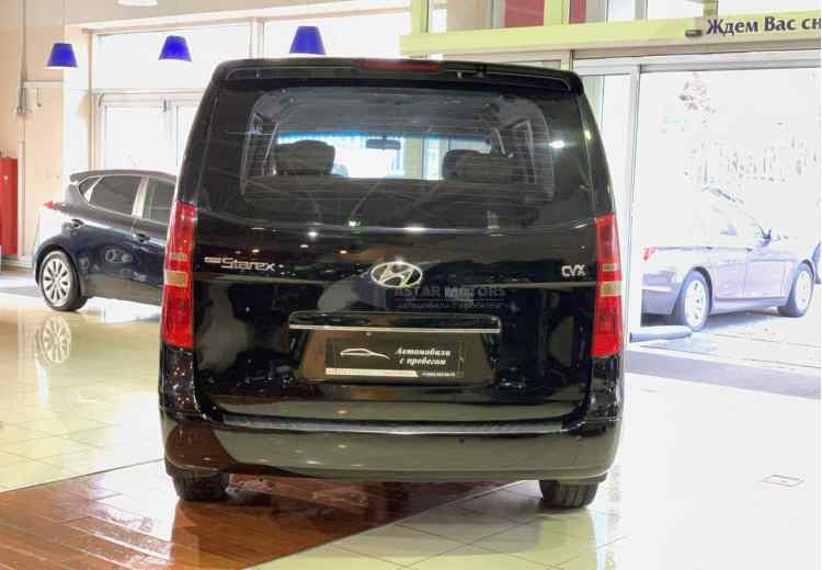 Hyundai Grand Starex I