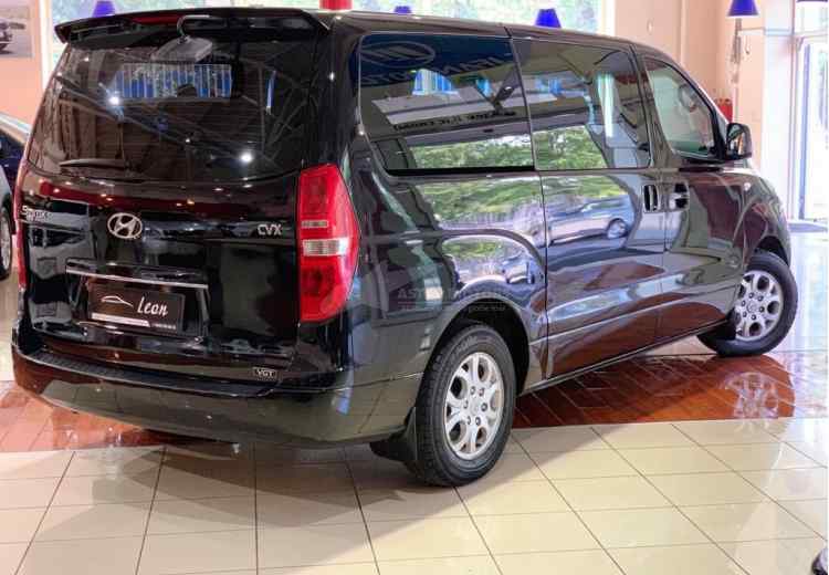 Hyundai Grand Starex I