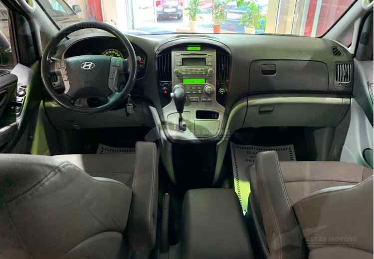 Hyundai Grand Starex I