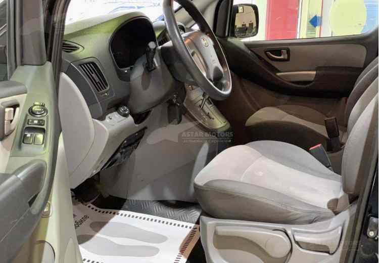 Hyundai Grand Starex I