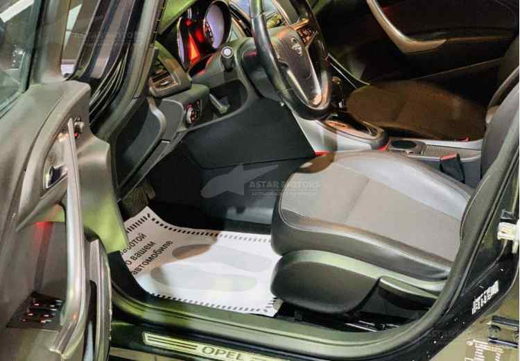 Opel Astra J Рестайлинг