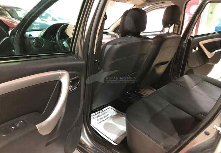 Nissan Terrano III (D10)