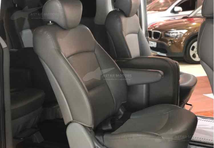 Hyundai Grand Starex I