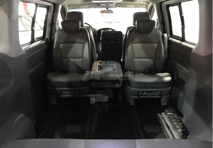 Hyundai Grand Starex I