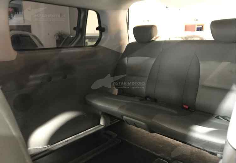 Hyundai Grand Starex I