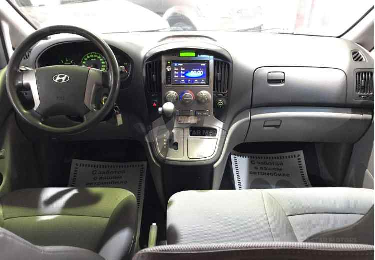 Hyundai Grand Starex I