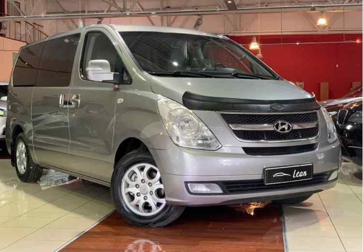 Hyundai Grand Starex I