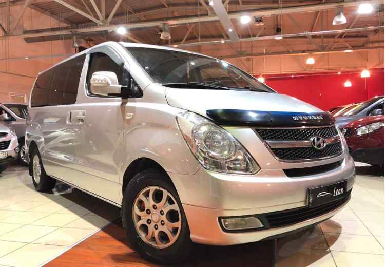 Hyundai Grand Starex I