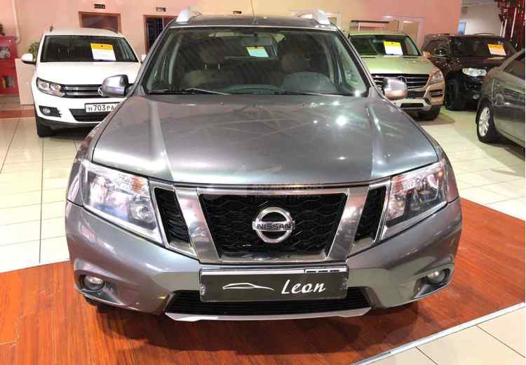 Nissan Terrano III (D10)