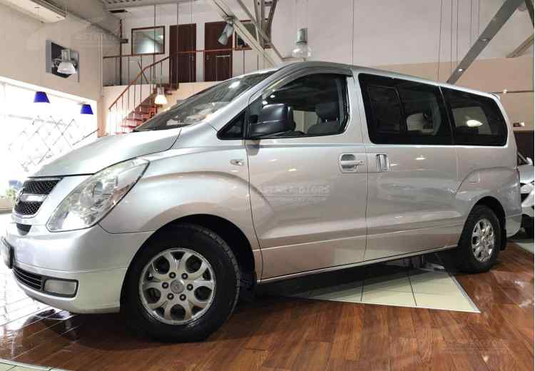 Hyundai Grand Starex I