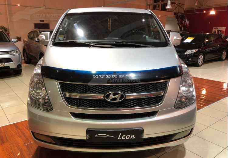 Hyundai Grand Starex I