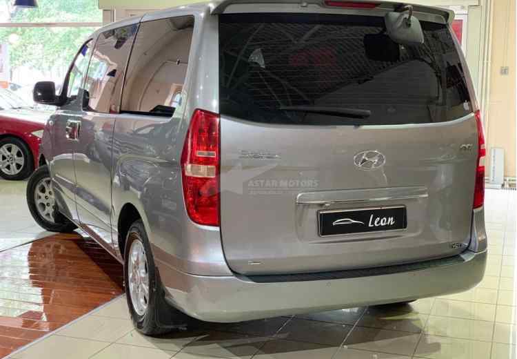 Hyundai Grand Starex I