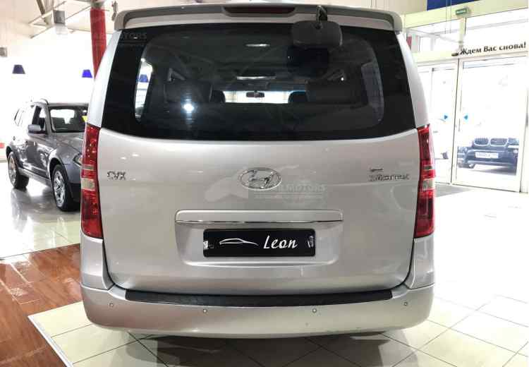 Hyundai Grand Starex I