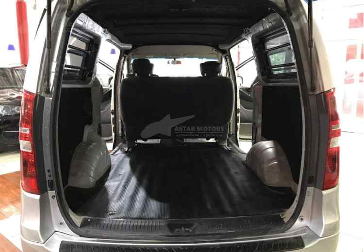 Hyundai Grand Starex I