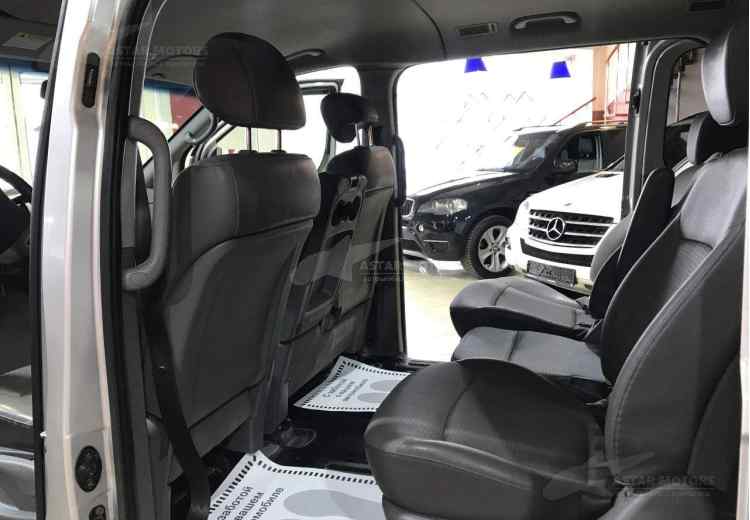 Hyundai Grand Starex I