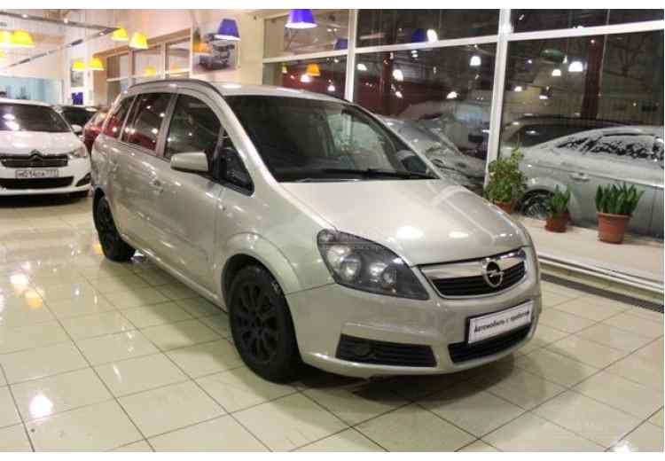 Opel Zafira B Рестайлинг
