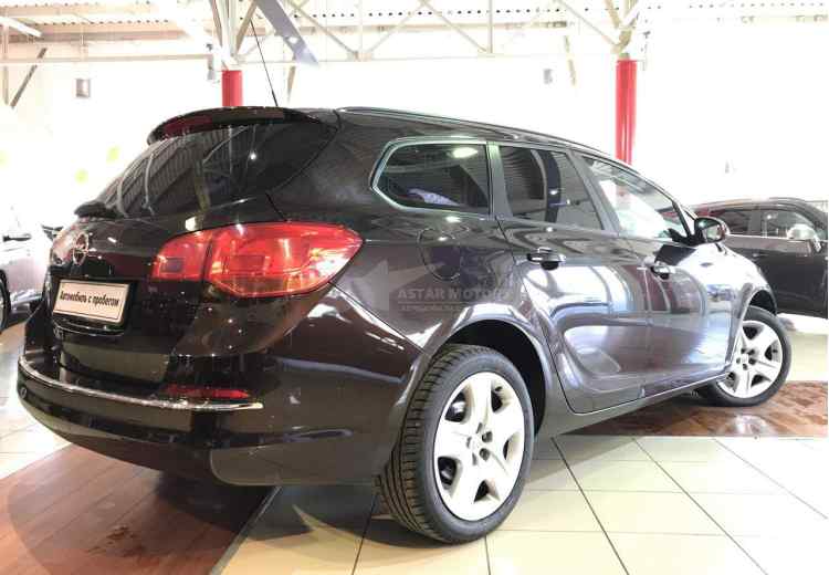 Opel Astra J Рестайлинг