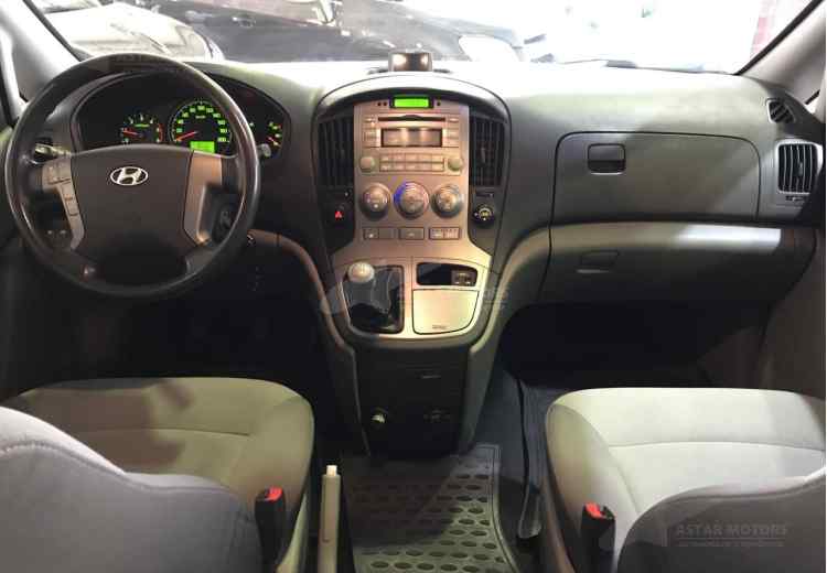 Hyundai Grand Starex I