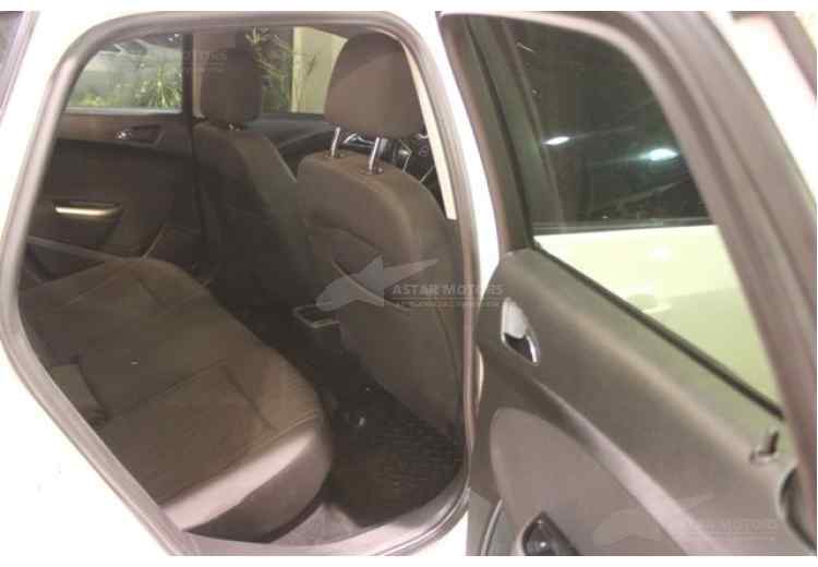 Opel Astra J Рестайлинг