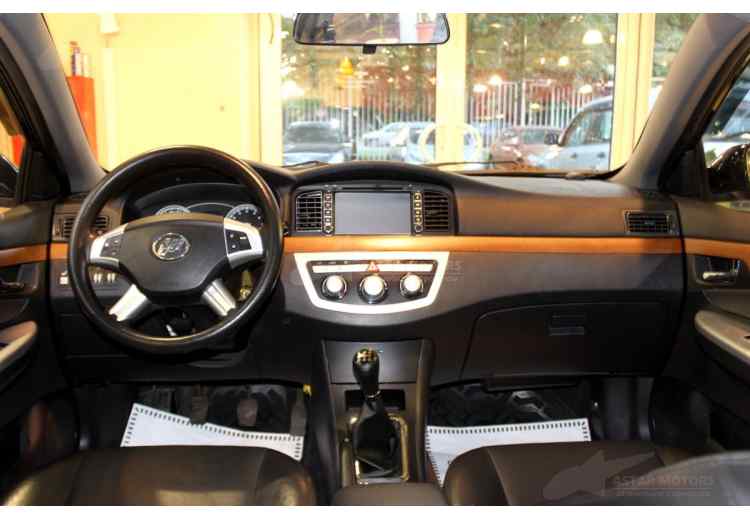 Lifan Solano I (620)